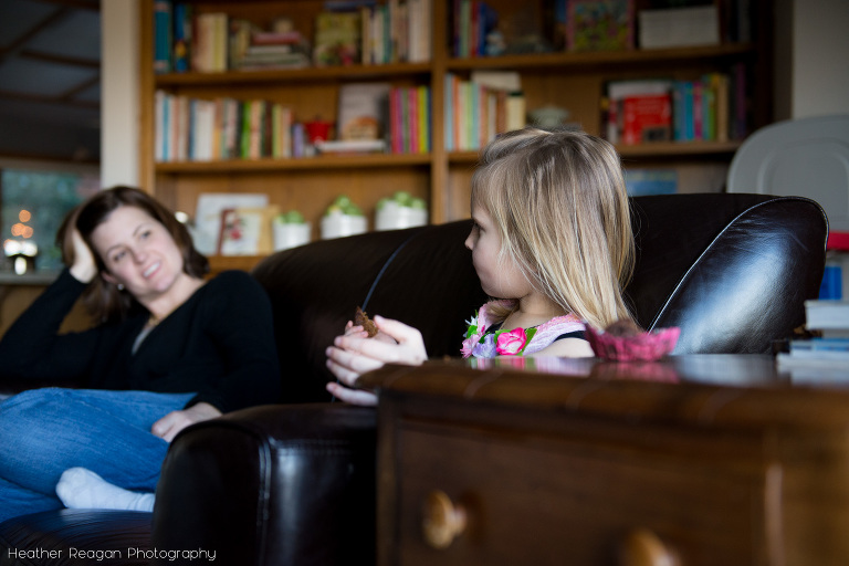 Chatting with mom - Lake Oswego Family Photography