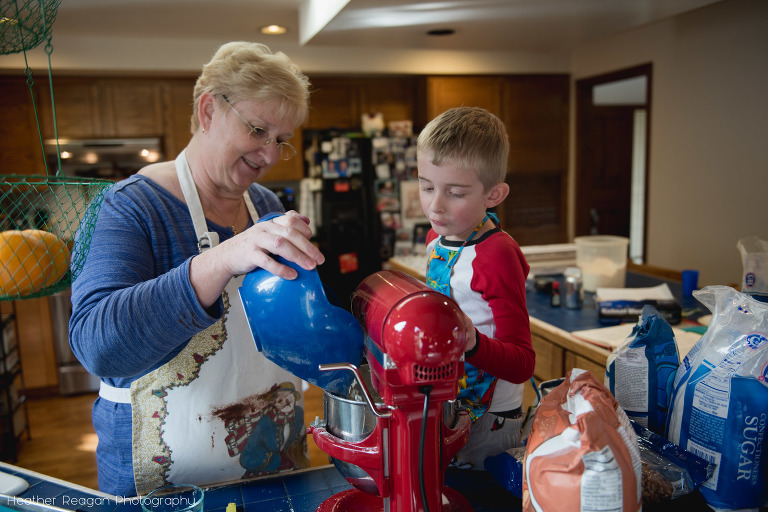 Christmas cookies with grandma, Portland documentary photography