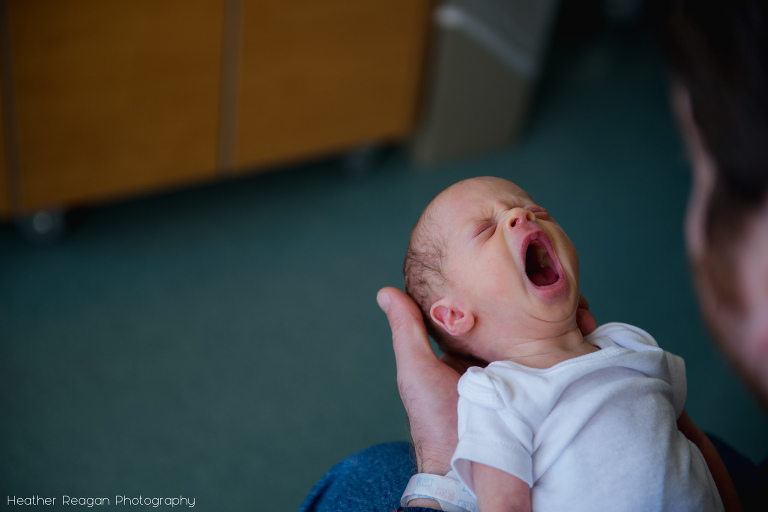 Baby yawns | The Tiny Footprints Project | Portland Hospital newborn photography