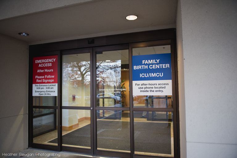 Hospital Newborn Session | Meridian Park Hospital