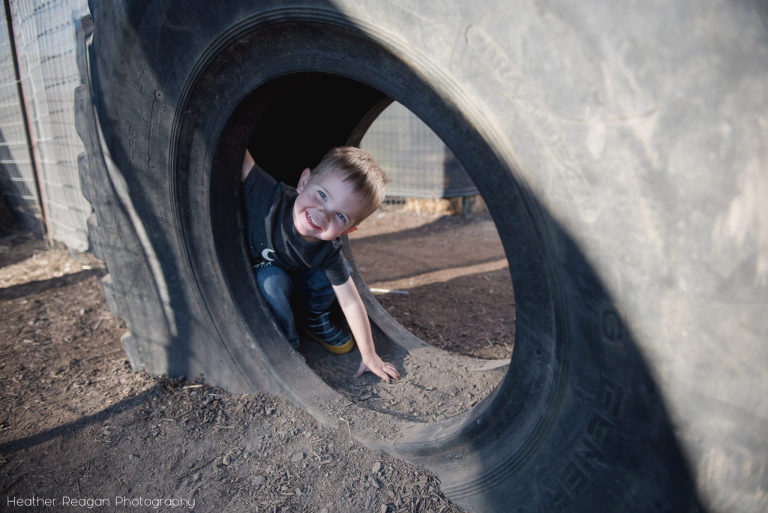 Bella Organic - Digging in the dirt