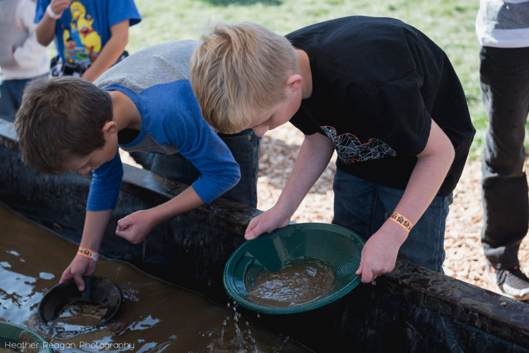 Roloff Farms - Panning for gold